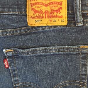 505 Levi’s 33x32